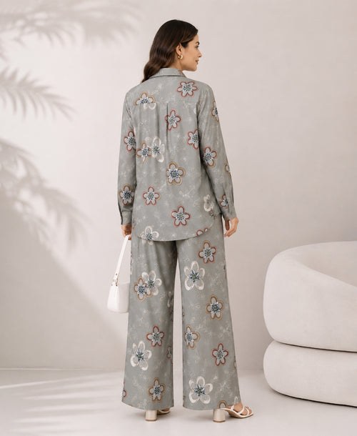 Serenaire Celeste Botanical Bloom Co-ord Set in Grey — look 2