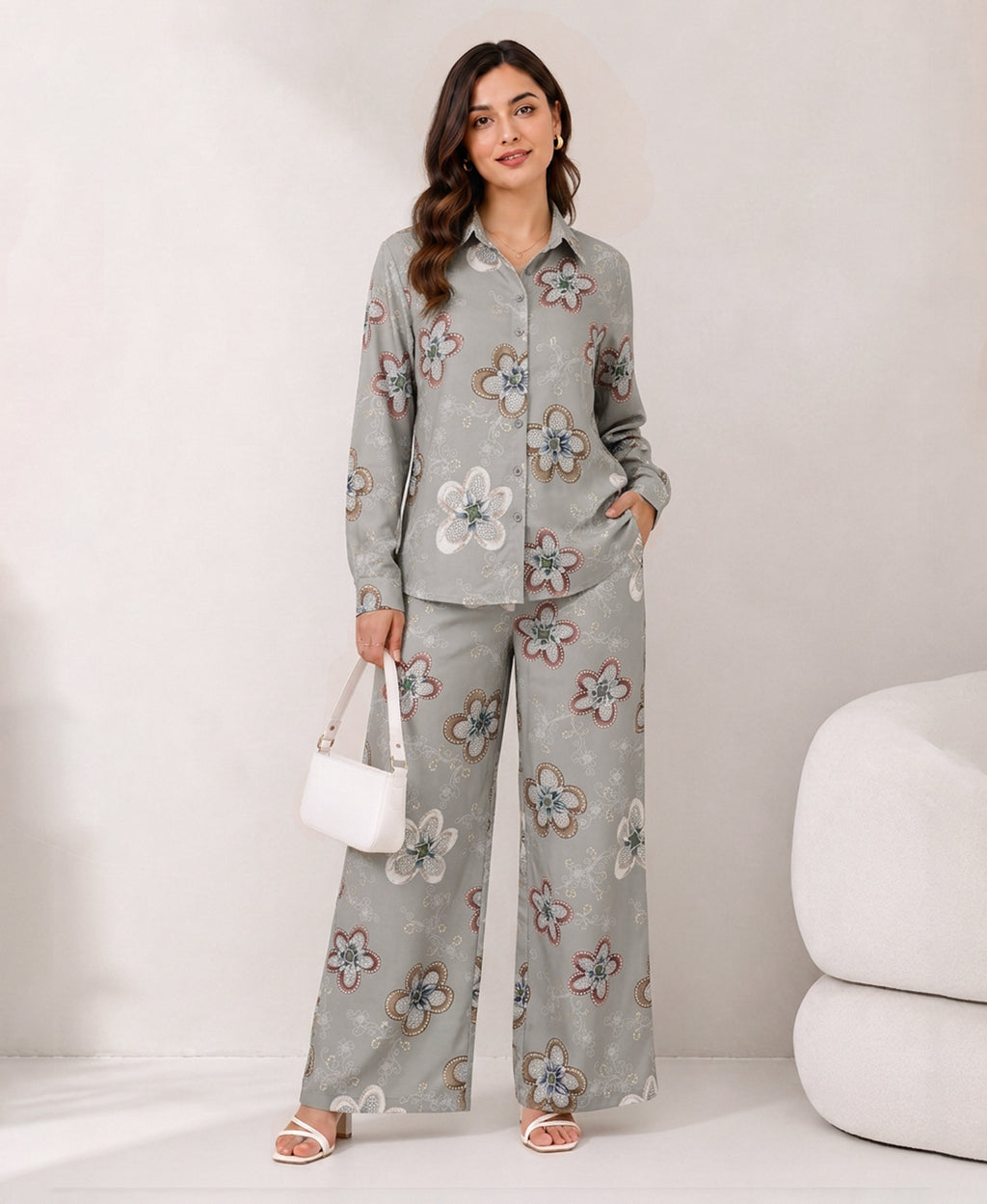 Serenaire Celeste Botanical Bloom Co-ord Set in Grey — look 5